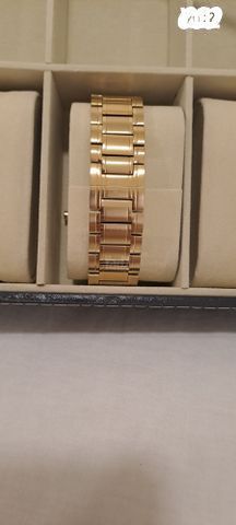 שעון יד movado