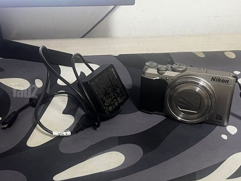 מצלמה Nikon COOLPIX A900