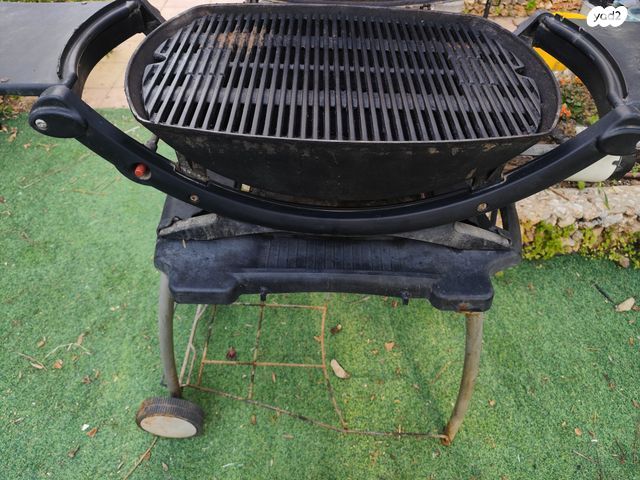 מנגל  weber