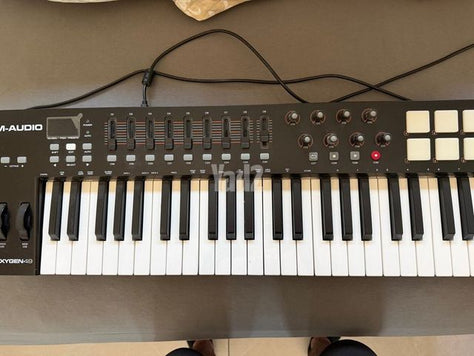 מקלדת שליטה M-Audio Oxygen 49