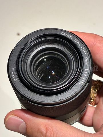 עדשת Canon EF-M 32mm f/1.4 STM
