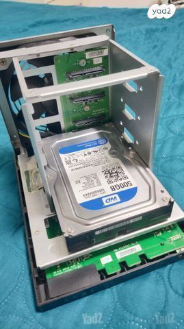 שרת NAS Asustor_AS1004t