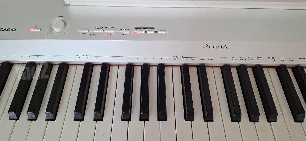 פסנתר חשמלי casio