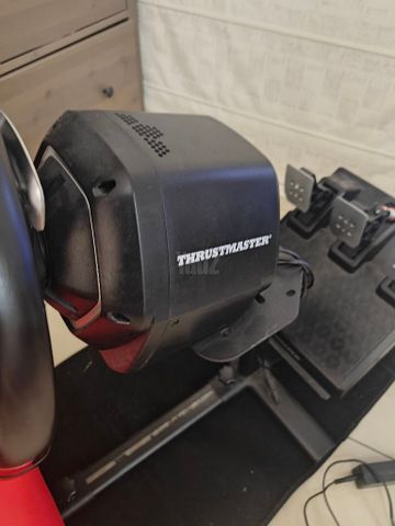 הגה Thrustmaster T248x