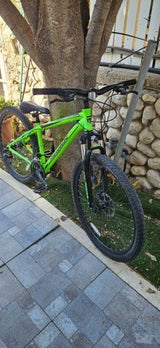 אפניים Mongoose
