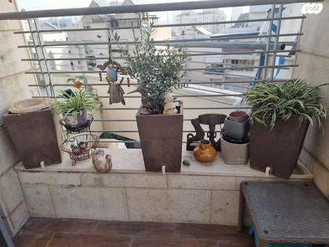 אדניות גינה ומרפסת