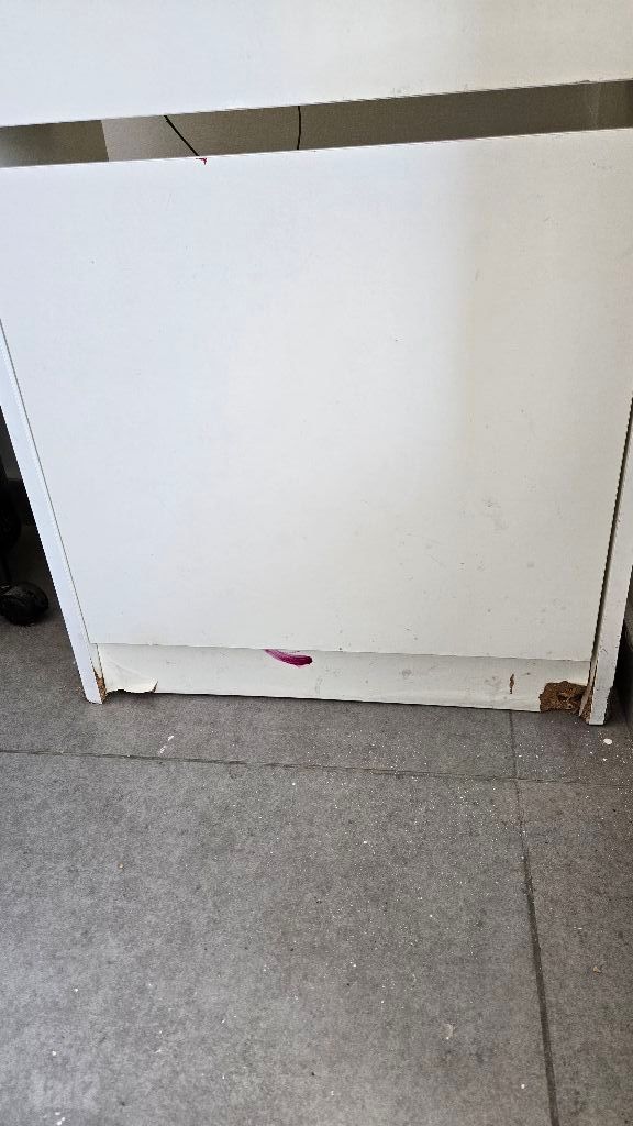 ארון IKEA BISSA – 2 תאים – לבן
