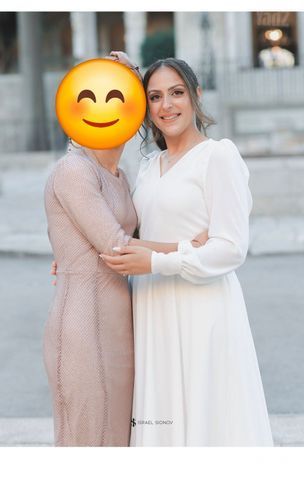 2 שמלות כלה