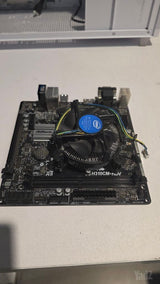 מעבד Intel i5-8400 עם קירור