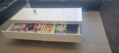 שולחן