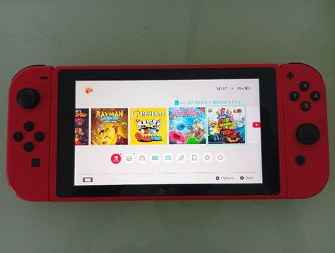 Nintendo Switch מריו אדום