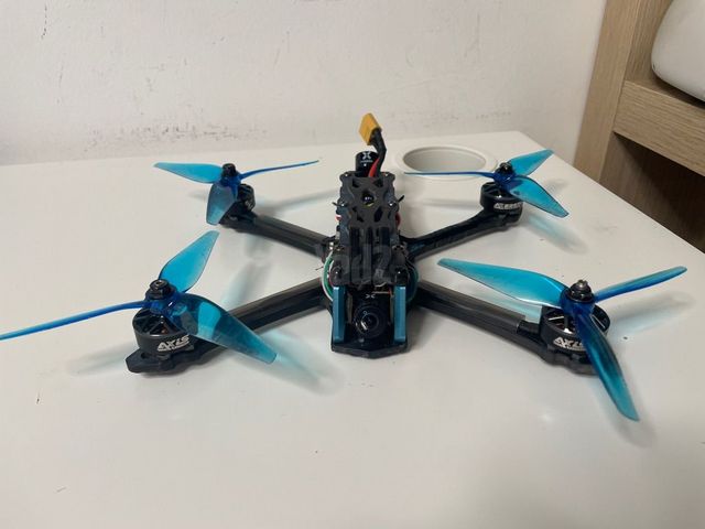 Manta 5 se fpv drone