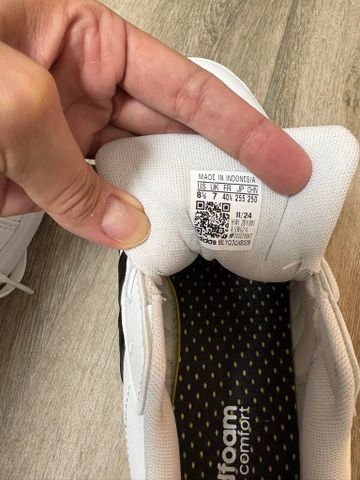 נעלי adidas grand court