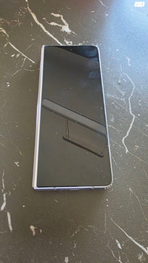 מכשיר סמסונג FOLD5