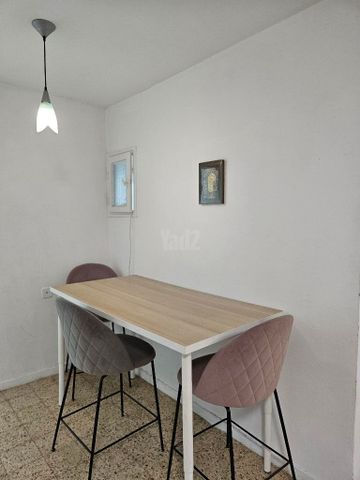 רהיטים