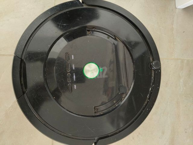 שואב אבק  iRobot Roomba 876