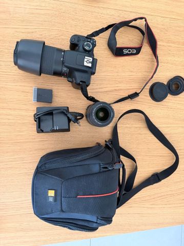 מצלמה Canon EOS D1300