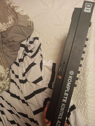 KOMOLETE KONTROL A25