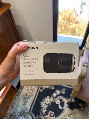 Tamron SP 90mm f/2.8 Di MACRO