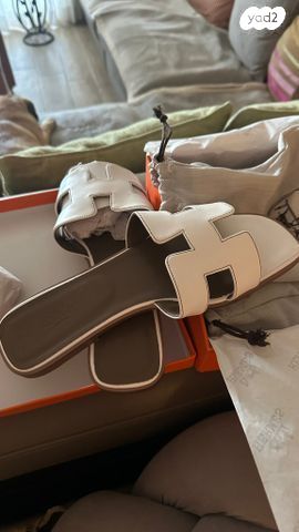כפכפי Hermes