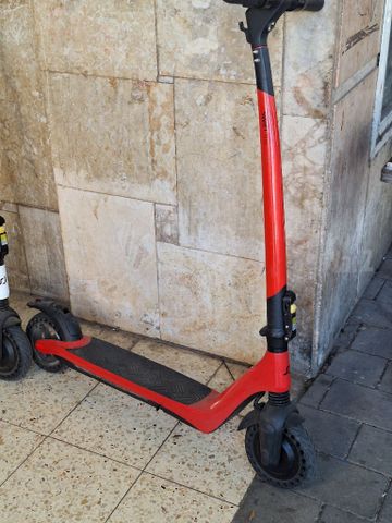 קורקנית חשמלי