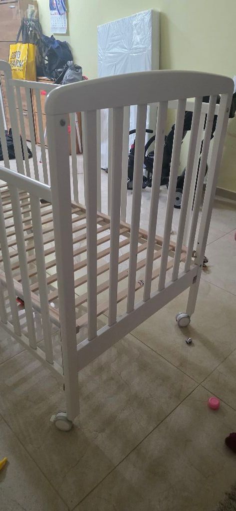 מיטת תינוק