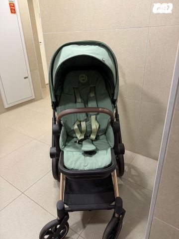 עגלה לתינוק cybex priam 4