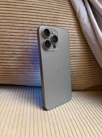 iPhone 15 pro max 256