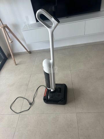 שואב שוטף