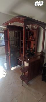 בר למשקאות עץ מלא