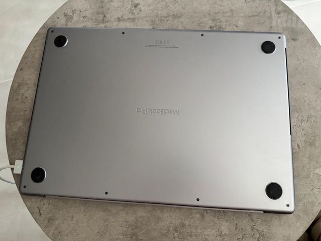 Macbook Pro M1 Max 32GB