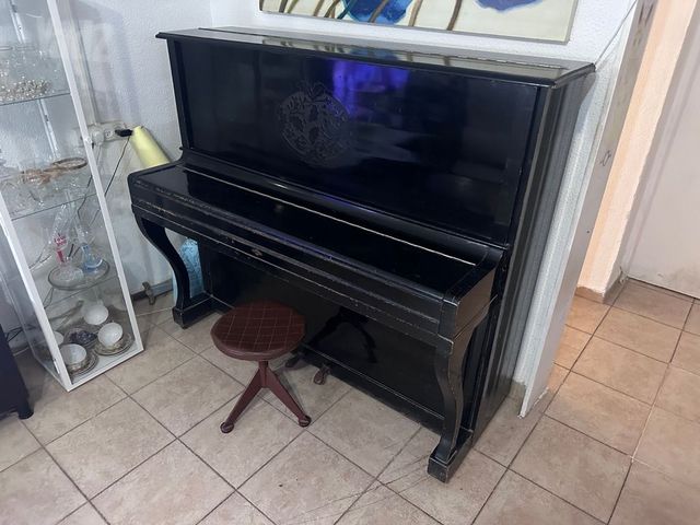 פסנתר