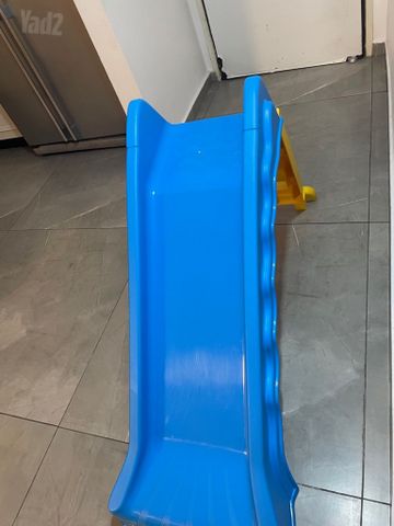 מגלשה לילדים