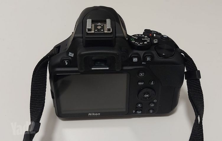 מצלמת DSLR מדגם Nikon D3500