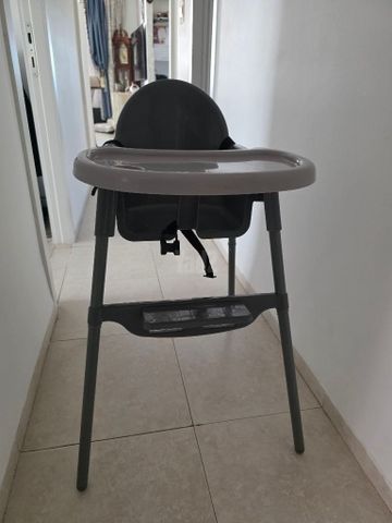 כיסא האכלה