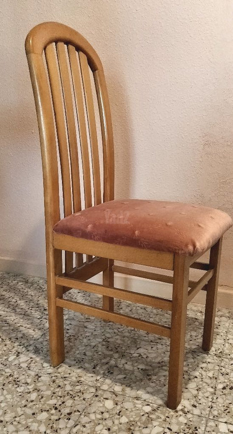 כיסאות אוכל