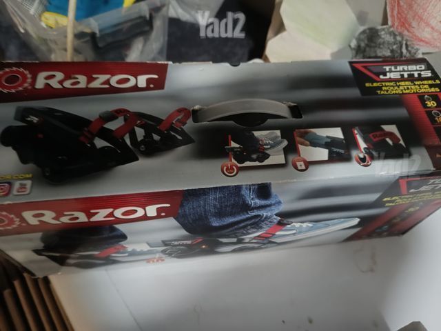 Razor Turbo Jetts רולר חשמלי