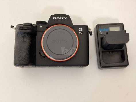 Sony a7iii חדשה