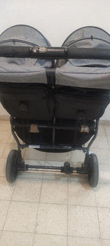 עגלת תאומים
