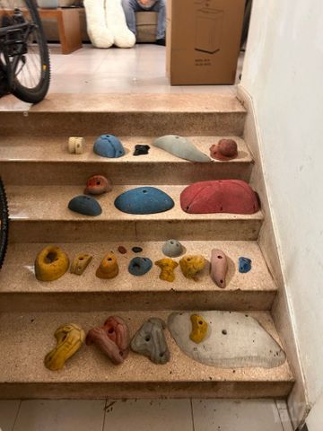 25  אבני טיפוס