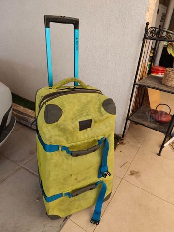 מזוודת ברטון