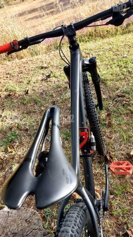 Chisel קשיח  Specialized