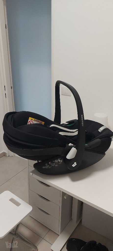 סט Maxi-Cosi Pebble