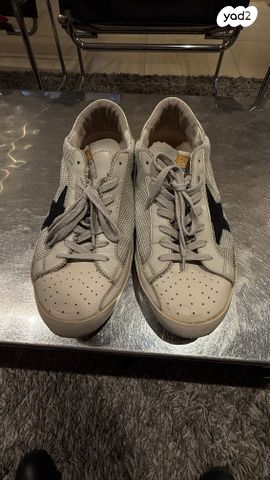 גולדן גוס-golden goose
