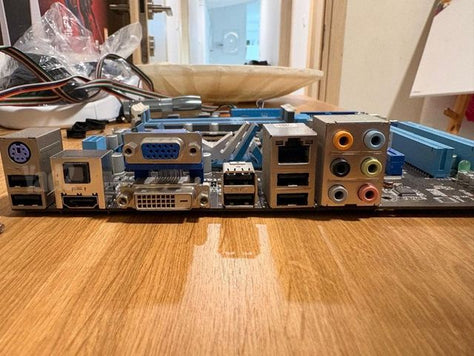 לוח אם ASUS LGA1156 DDR3