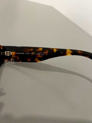 משקפי miu miu