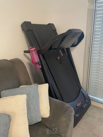 הליכון YORK OLYMPIC 8600