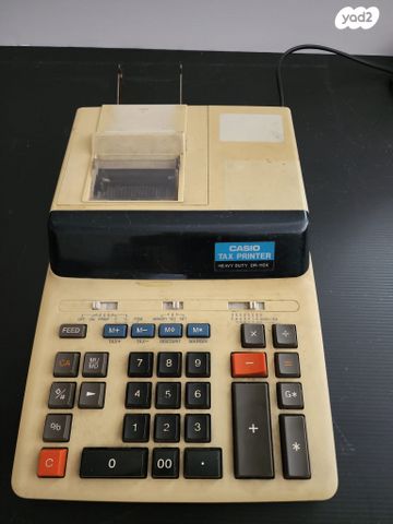 2 מכונת חישוב Casio