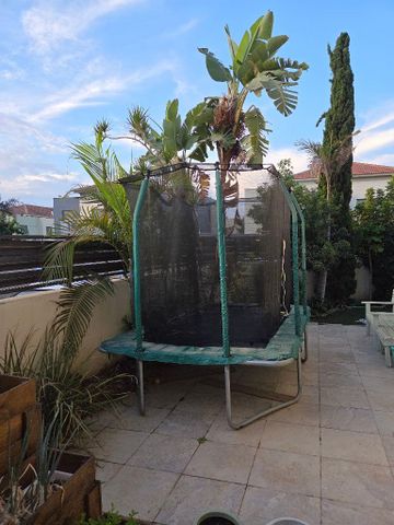 טרמפולינה 2.10 על 3