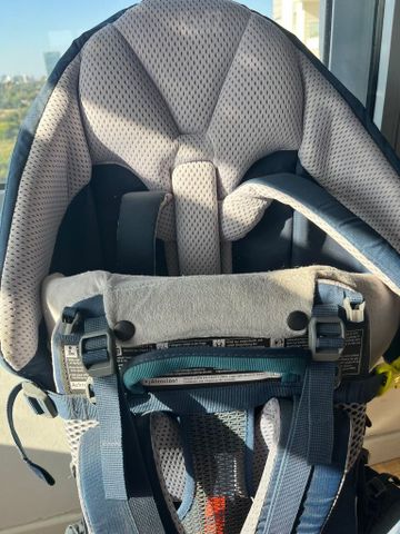 מנשא ילדים deuter